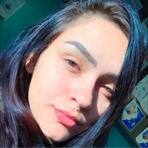 Meet your Posher, Lyly